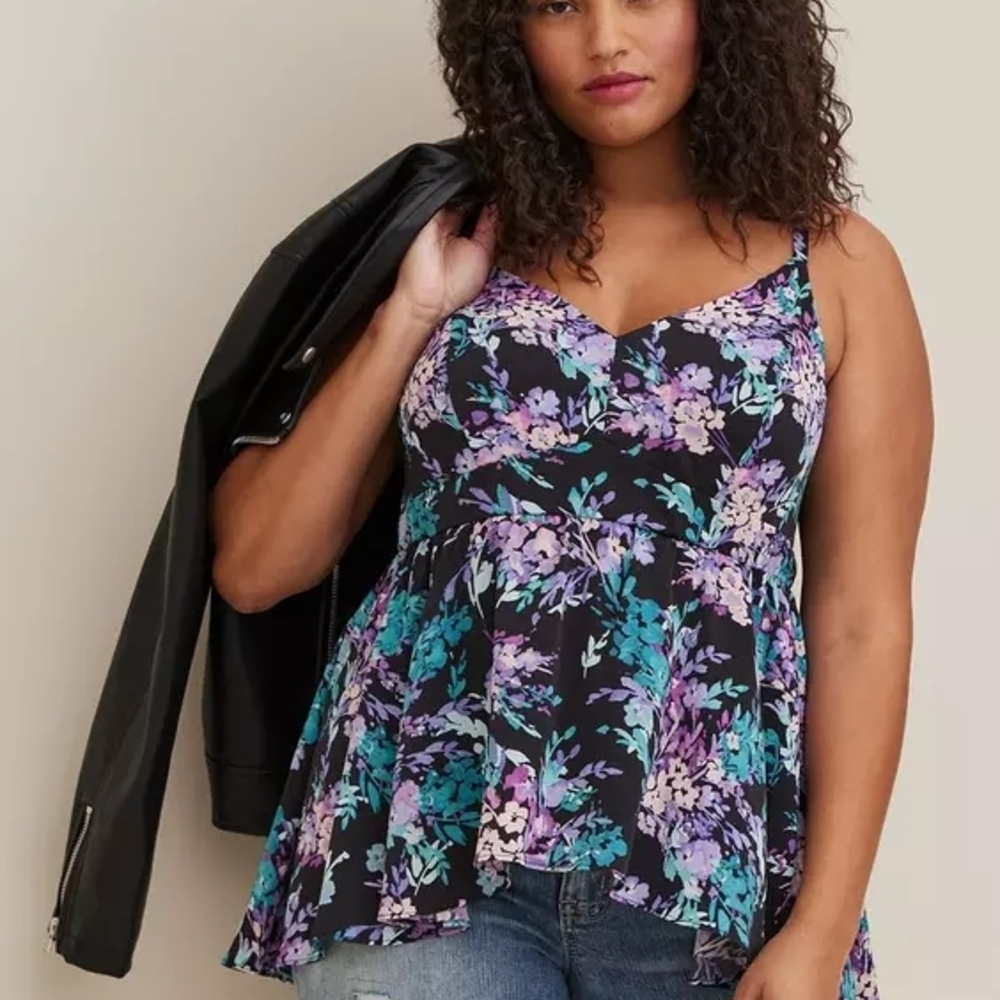 Torrid Floral Peplum Studio Crepe de Chine Top | Sleeveless V-Neck Blouse Size 2 - Picture 2 of 6